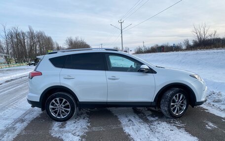 Toyota RAV4, 2019 год, 3 070 000 рублей, 7 фотография