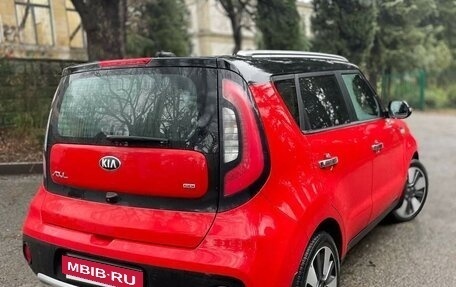 KIA Soul II рестайлинг, 2017 год, 1 850 000 рублей, 10 фотография