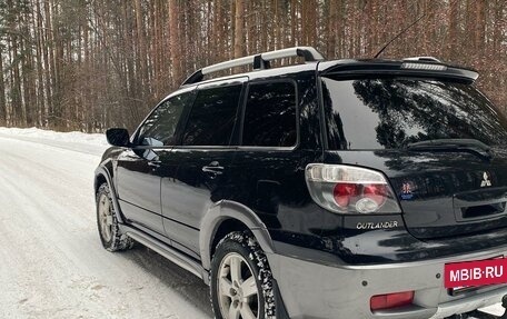 Mitsubishi Outlander III рестайлинг 3, 2004 год, 860 000 рублей, 10 фотография