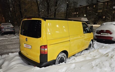 Volkswagen Transporter T5 рестайлинг, 2008 год, 940 000 рублей, 3 фотография