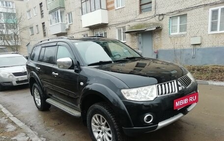 Mitsubishi Pajero Sport II рестайлинг, 2012 год, 1 950 000 рублей, 4 фотография