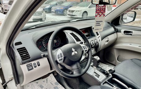 Mitsubishi Pajero Sport II рестайлинг, 2012 год, 1 799 000 рублей, 10 фотография