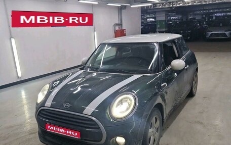 MINI Hatch, 2018 год, 2 097 000 рублей, 1 фотография