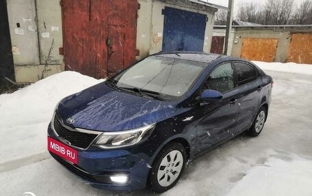 KIA Rio III рестайлинг, 2016 год, 965 000 рублей, 3 фотография