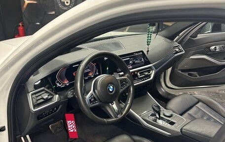 BMW 3 серия, 2019 год, 4 999 000 рублей, 13 фотография