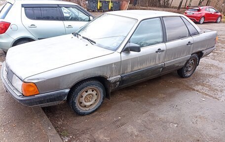 Audi 100, 1987 год, 130 000 рублей, 2 фотография