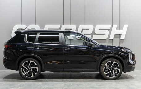 Mitsubishi Outlander, 2023 год, 4 725 000 рублей, 5 фотография