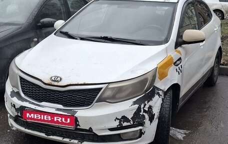 KIA Rio III рестайлинг, 2016 год, 420 000 рублей, 3 фотография