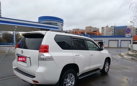 Toyota Land Cruiser Prado 150 рестайлинг 2, 2013 год, 3 750 000 рублей, 1 фотография