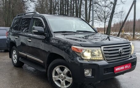 Toyota Land Cruiser 200, 2014 год, 4 299 999 рублей, 1 фотография