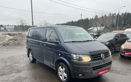 Volkswagen Transporter T5 рестайлинг, 2013 год, 2 500 000 рублей, 1 фотография