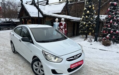 Hyundai Solaris II рестайлинг, 2013 год, 1 149 000 рублей, 1 фотография