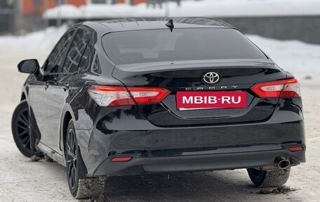 Toyota Camry, 2021 год, 3 099 000 рублей, 15 фотография