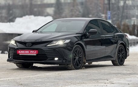 Toyota Camry, 2021 год, 3 099 000 рублей, 12 фотография