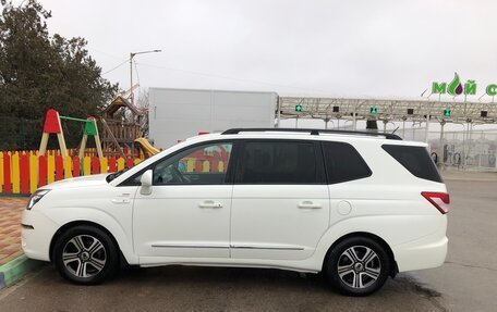 SsangYong Stavic, 2014 год, 1 650 000 рублей, 2 фотография