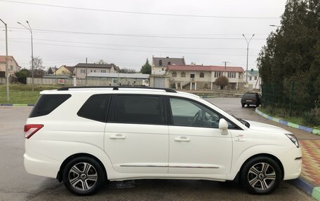 SsangYong Stavic, 2014 год, 1 650 000 рублей, 4 фотография