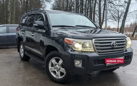 Toyota Land Cruiser 200, 2014 год, 4 299 999 рублей, 2 фотография