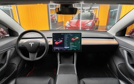 Tesla Model 3 I, 2018 год, 2 550 000 рублей, 10 фотография