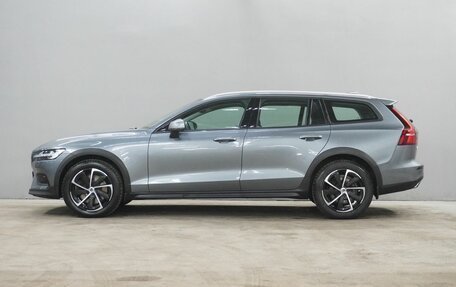 Volvo V60 II, 2021 год, 4 570 000 рублей, 4 фотография