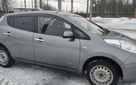 Nissan Leaf I, 2014 год, 1 050 000 рублей, 4 фотография