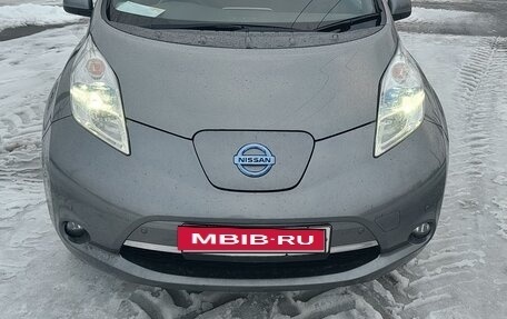 Nissan Leaf I, 2014 год, 1 050 000 рублей, 6 фотография