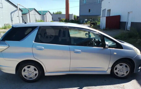 Honda Fit Shuttle I рестайлинг, 2012 год, 900 000 рублей, 6 фотография