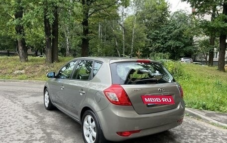 KIA cee'd I рестайлинг, 2010 год, 675 000 рублей, 12 фотография