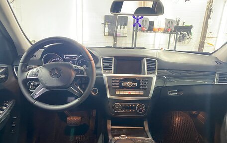 Mercedes-Benz GL-Класс, 2014 год, 3 000 000 рублей, 15 фотография