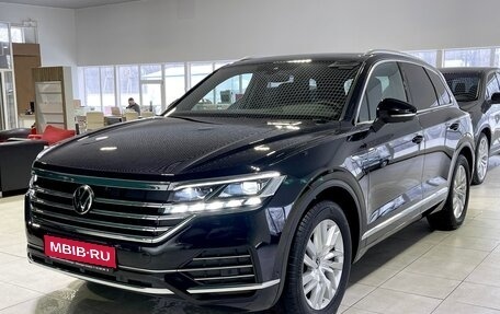 Volkswagen Touareg III, 2022 год, 12 000 000 рублей, 1 фотография