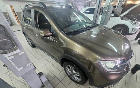 Renault Sandero II рестайлинг, 2018 год, 1 385 000 рублей, 7 фотография