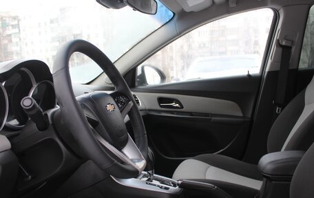 Chevrolet Cruze II, 2014 год, 779 990 рублей, 9 фотография