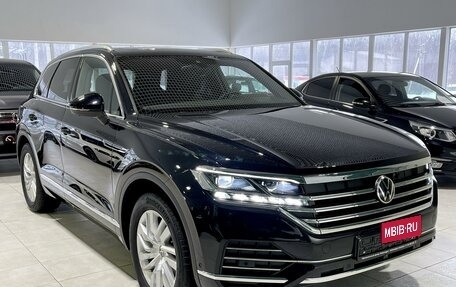 Volkswagen Touareg III, 2022 год, 12 000 000 рублей, 3 фотография