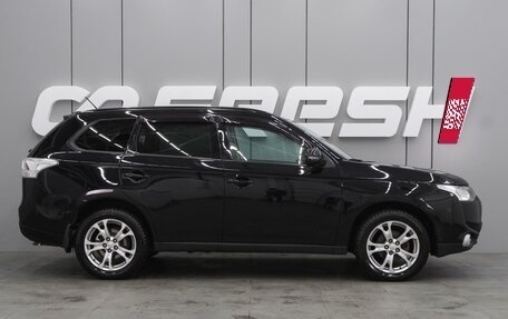 Mitsubishi Outlander III рестайлинг 3, 2012 год, 1 499 000 рублей, 5 фотография