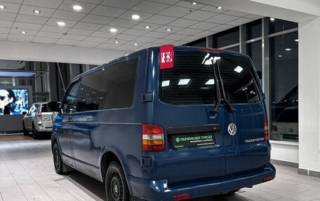 Volkswagen Transporter T5 рестайлинг, 2006 год, 1 114 000 рублей, 8 фотография