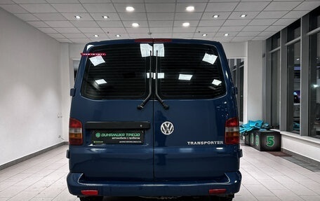 Volkswagen Transporter T5 рестайлинг, 2006 год, 1 114 000 рублей, 7 фотография