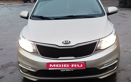 KIA Rio III рестайлинг, 2015 год, 850 000 рублей, 5 фотография