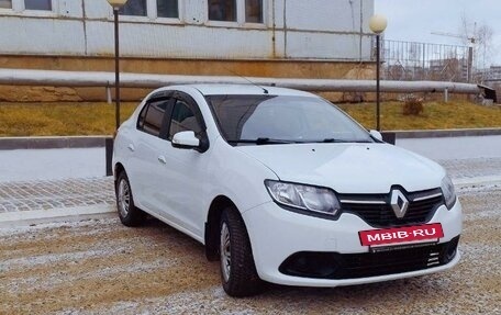 Renault Logan II, 2016 год, 500 000 рублей, 2 фотография