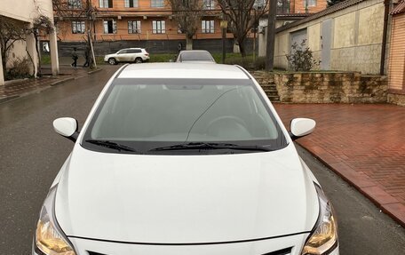 Hyundai Solaris II рестайлинг, 2016 год, 1 170 000 рублей, 2 фотография