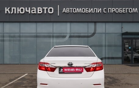 Toyota Camry, 2013 год, 1 850 000 рублей, 4 фотография