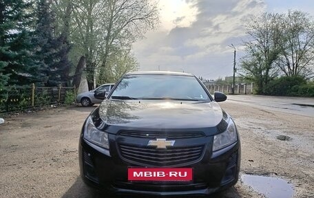 Chevrolet Cruze II, 2013 год, 780 000 рублей, 3 фотография