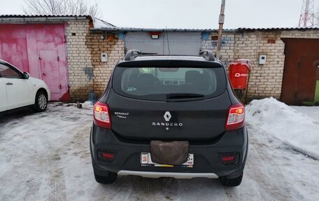 Renault Sandero II рестайлинг, 2015 год, 1 100 000 рублей, 4 фотография