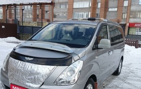 Hyundai Grand Starex Grand Starex I рестайлинг 2, 2011 год, 2 000 000 рублей, 7 фотография