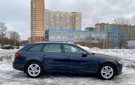 Audi A4, 2017 год, 2 850 000 рублей, 4 фотография