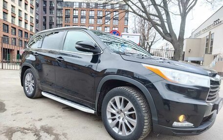 Toyota Highlander III, 2014 год, 2 700 000 рублей, 5 фотография