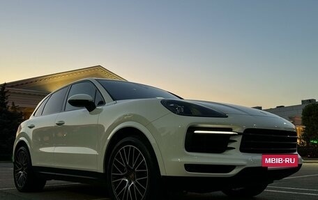 Porsche Cayenne III, 2018 год, 7 700 000 рублей, 2 фотография