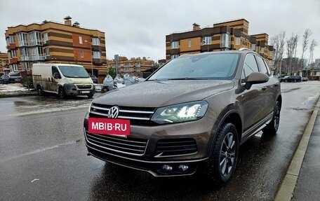 Volkswagen Touareg III, 2014 год, 2 680 000 рублей, 2 фотография