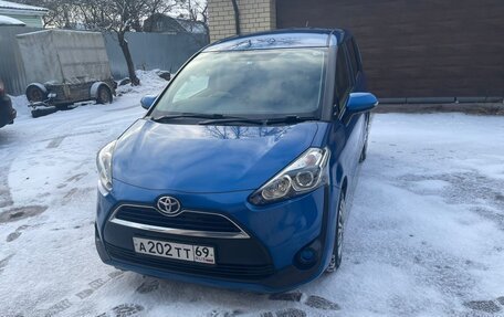 Toyota Sienta II, 2016 год, 1 680 000 рублей, 1 фотография