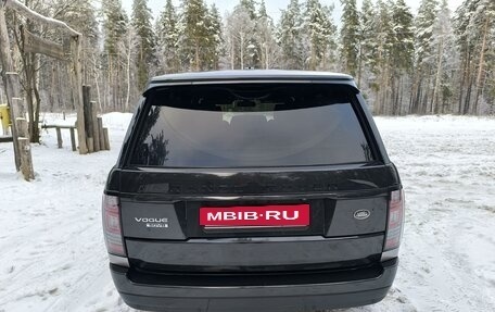 Land Rover Range Rover IV рестайлинг, 2014 год, 3 850 000 рублей, 4 фотография