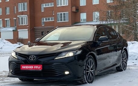 Toyota Camry, 2019 год, 2 690 000 рублей, 1 фотография