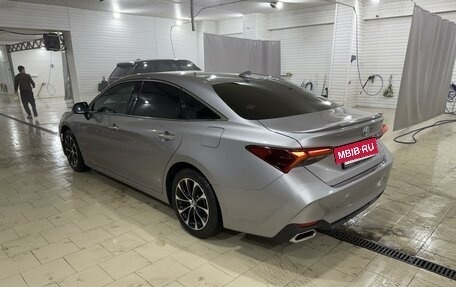 Toyota Avalon, 2022 год, 4 250 000 рублей, 8 фотография